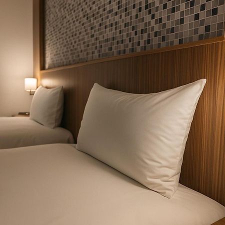 Sung Tai Hotel Kaohsiung Extérieur photo