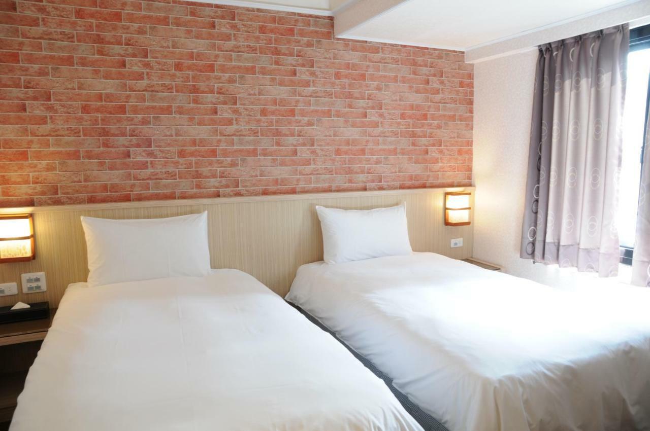 Sung Tai Hotel Kaohsiung Extérieur photo