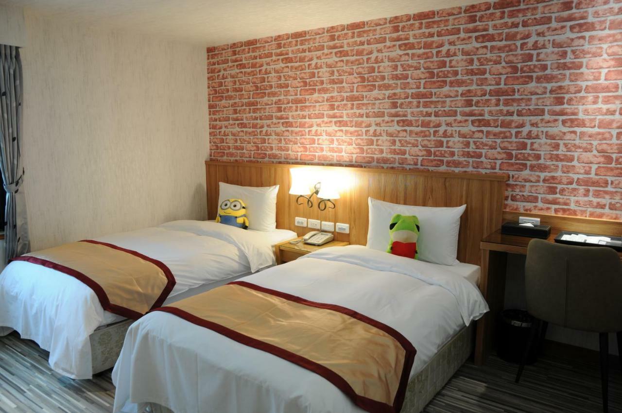 Sung Tai Hotel Kaohsiung Extérieur photo